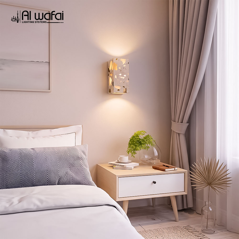 Wall lamp